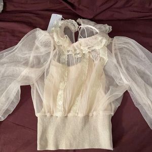 Brand new creamy/yellow lace top/blouse size XS/S